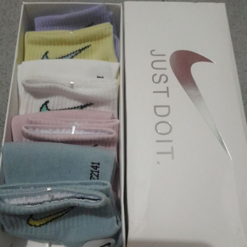 Kaos Kaki Nike Ori (Box isi 5 Pcs)