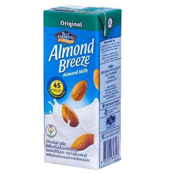 

BLUE DIAMOND ALMOND BREEZE ALMOND MILK ORIGINAL KTK 180 ML 8850096848503