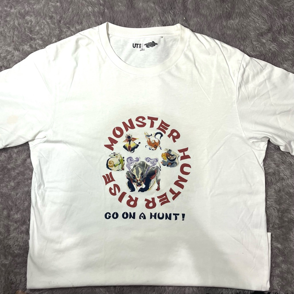 T-Shirt Uniqlo x Monster Hunter Rise Size XL