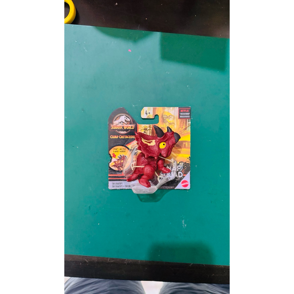 mattel jurassic snap squad triceratop triceratops