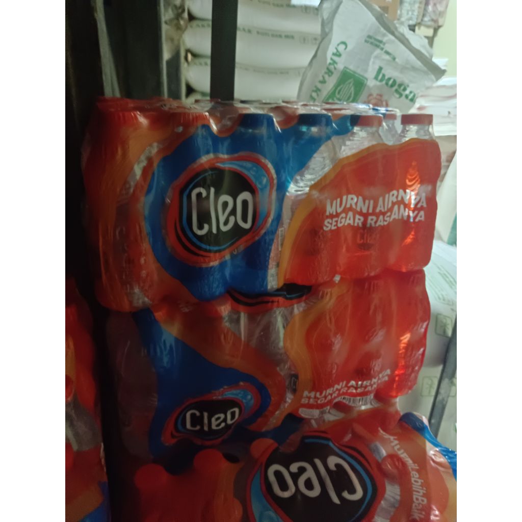 

cleo air mineral 220 ml isi 24 botol