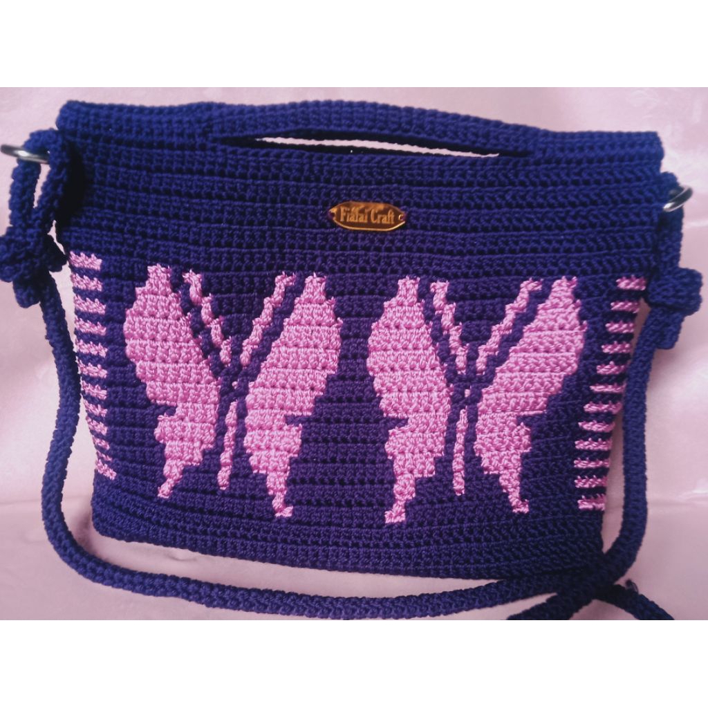 tas selempang kupu  kupu ukuran 20x5x16 ready warna ungu tua  variasi lilak
