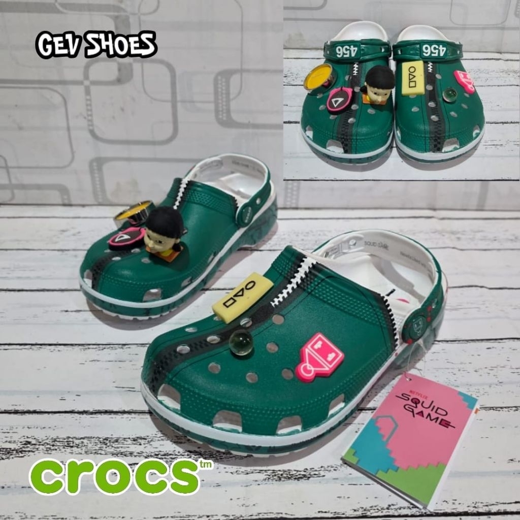 CROCS SQUID GAME MAN Sandal Crocs Pria