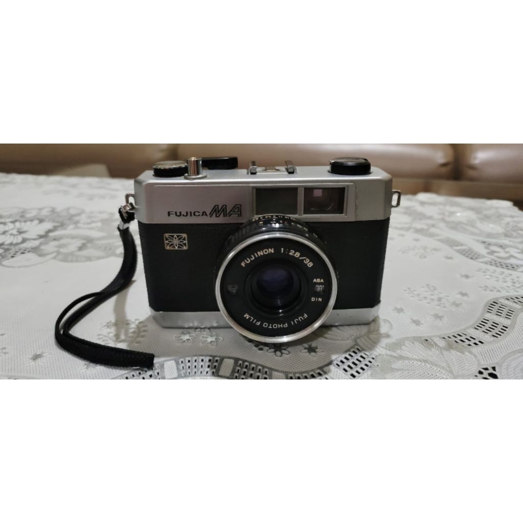 Second Kamera Analog Fujica MA 38mm (Free Camera Pocket bahan kulit)