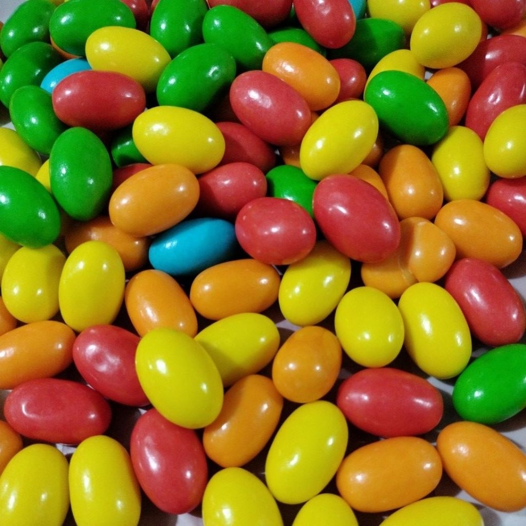 

Dinos X Bubble Gum Permen Karet Telur Dinos Kiloan