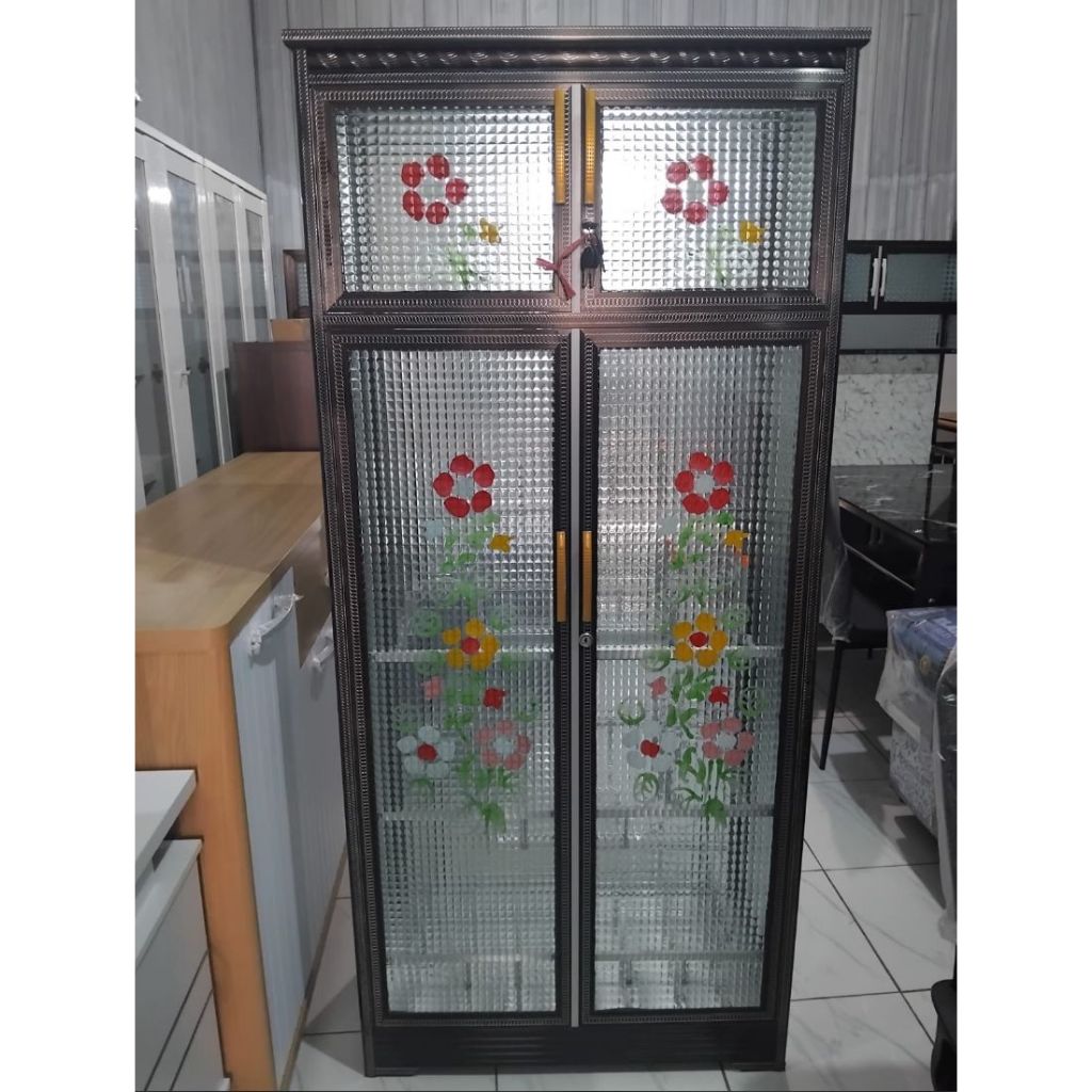Lemari Rak Piring Kaca 4 Pintu Bunga