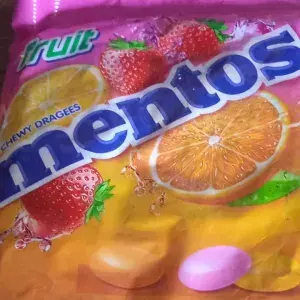 

Permen mentos fruit