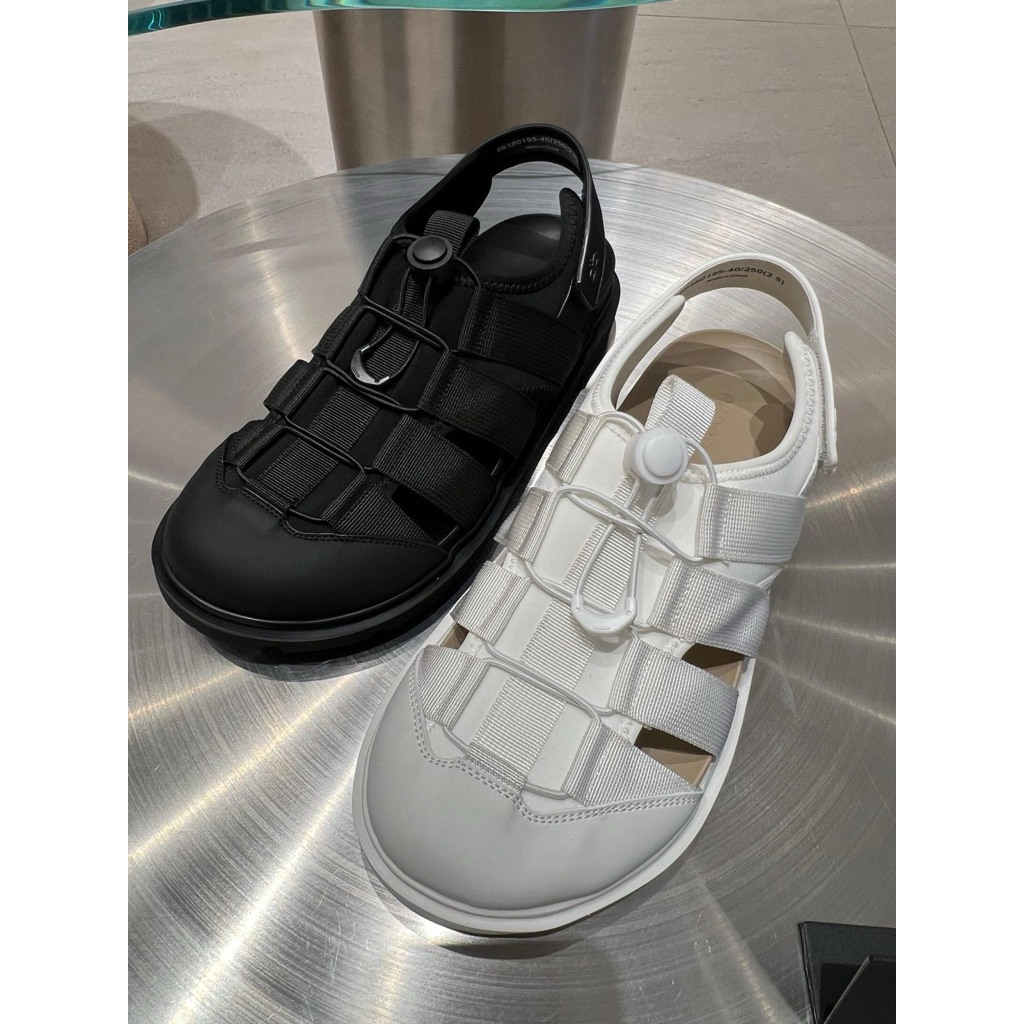 Sepatu sendal pria flat pedro original