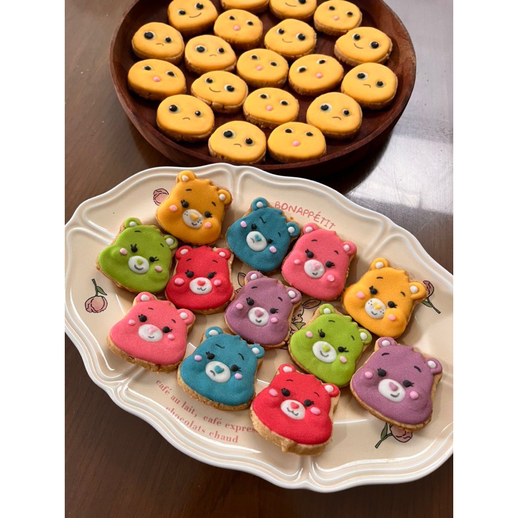 

Cookies Care Bears cookies icing lucu kue kering hias karakter bento anak bekal sekolah lucu