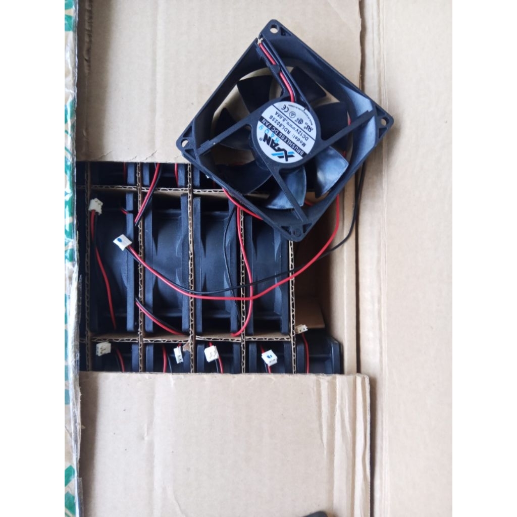 kipas 12 volt 8 cm low noise
