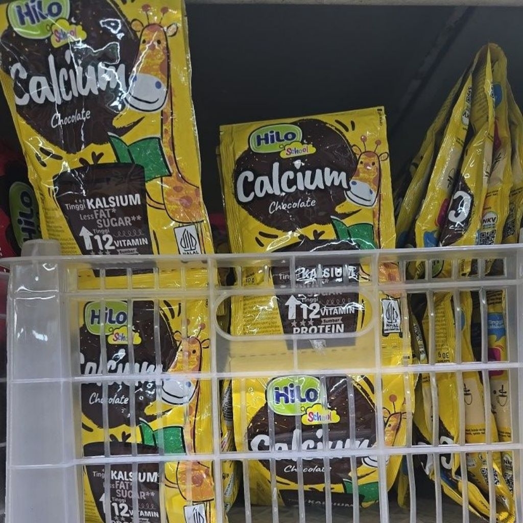 

Susu Hilo school chocolate coklat tinggi kalsium kemasan renteng isi 10 30gr 10x30gr