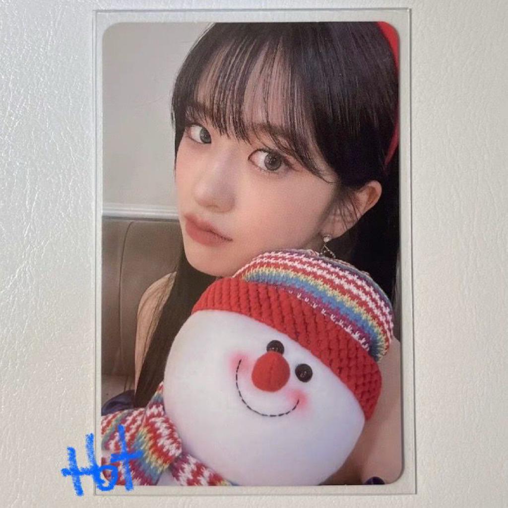 OFFICIAL - Photocard Ahn Yujin IVE POB Soundwave 11 Christmas