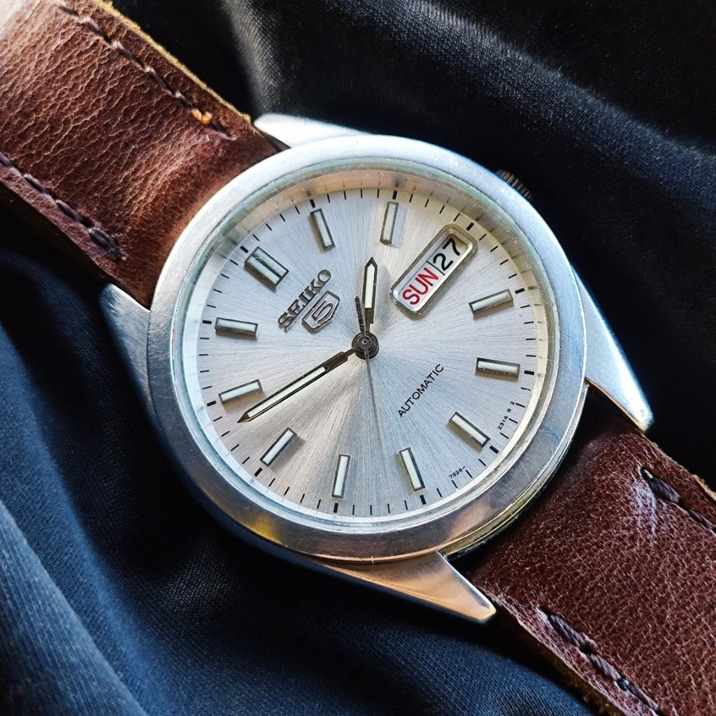 Seiko 5 Automatic SNXA09K1 Silver Sunburst Dial