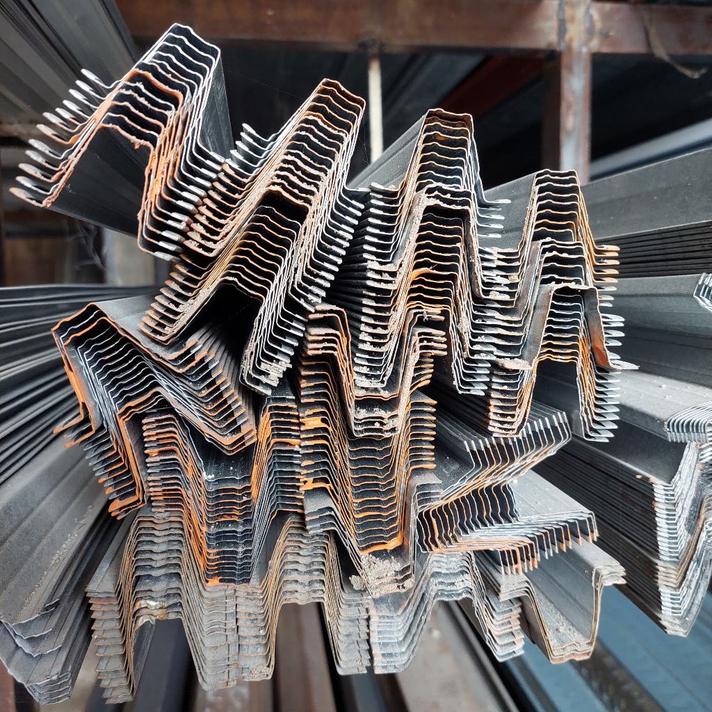 [LBP] - Reng Baja Ringan 0.45 || Reng Baja Ringan Untuk Keperluan Atap Rumah Penghubung Kaso Baja Ri