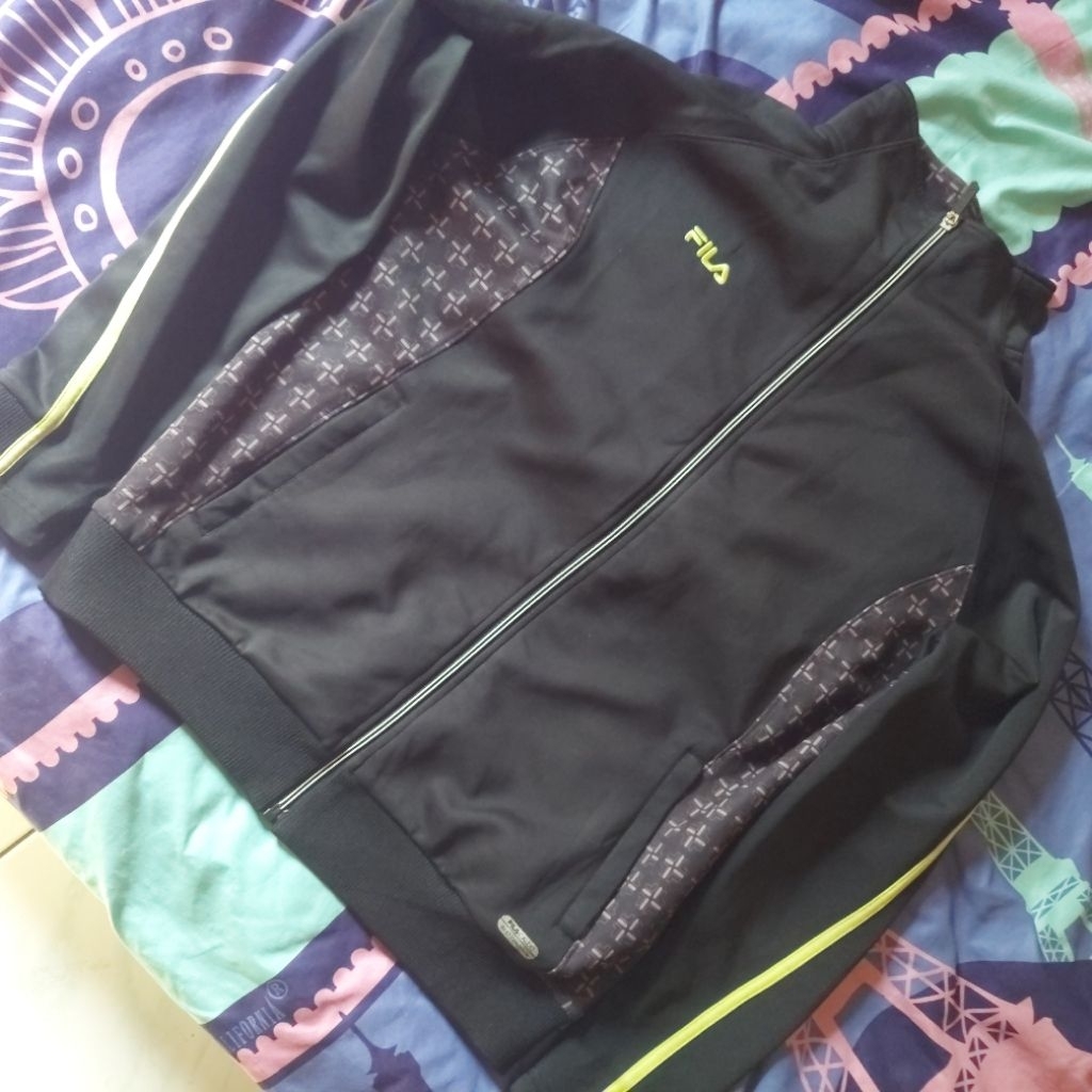 jaket tracktop fila second/bekas