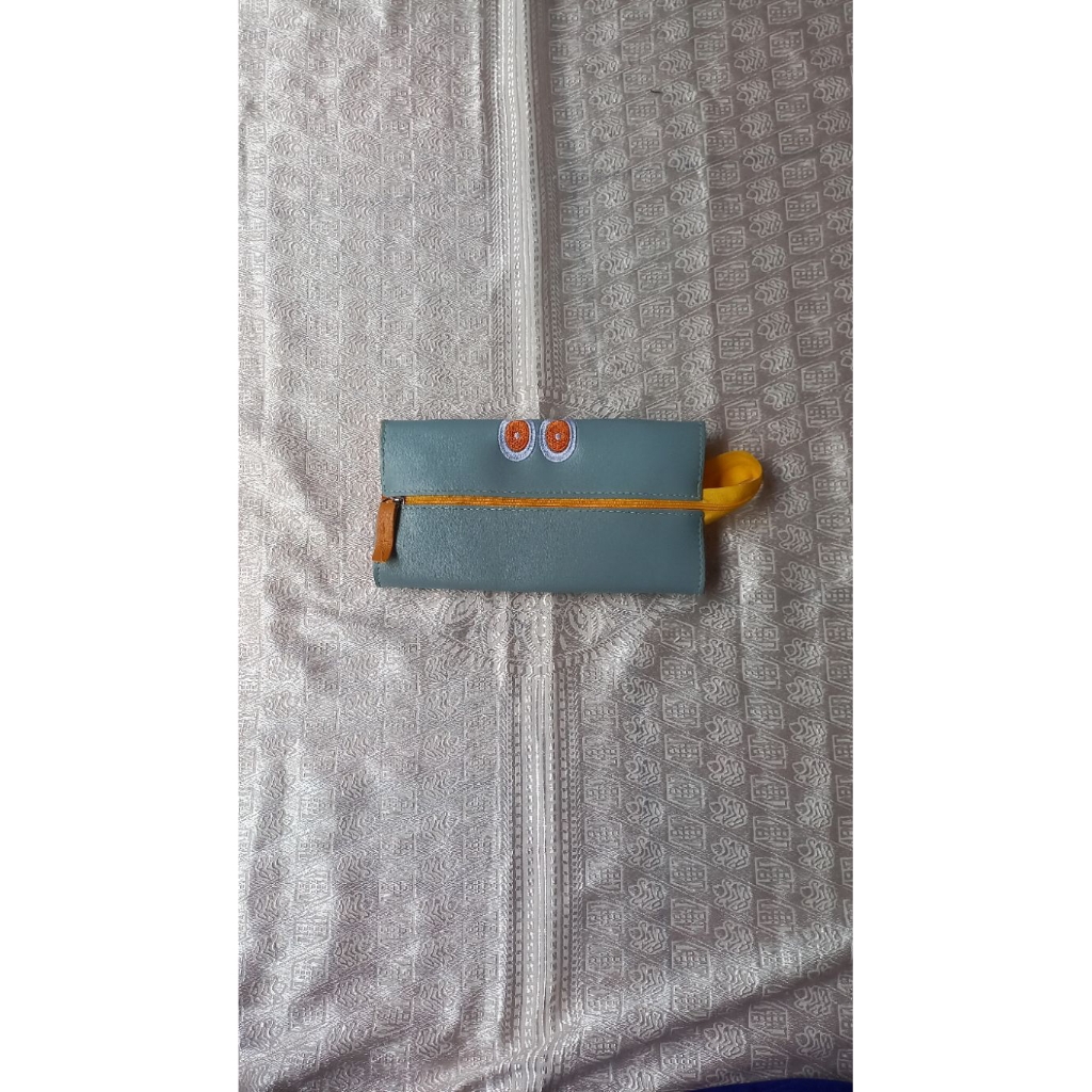 

Preloved Eyes Pencil Case