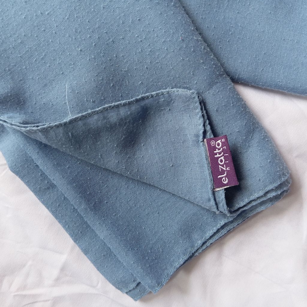 kerudung segi empat elzata(PL) azara masih baru