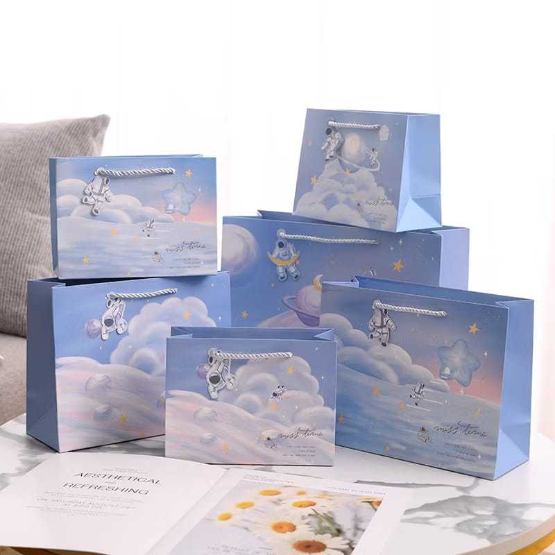 

Paper Bag Astronot | Goodie Bag | Tas Souvenir | Tas HADIAH