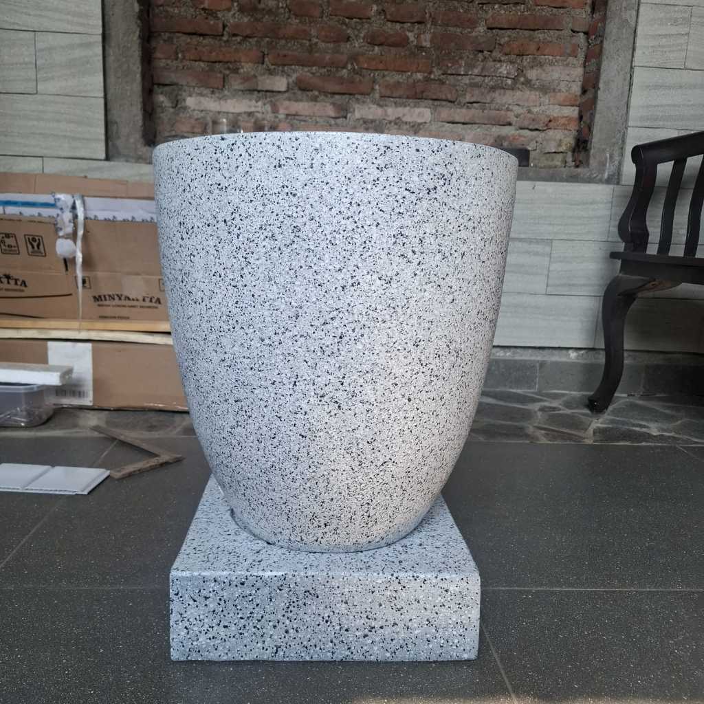 Besar dan Kokoh Bak Mandi Motif Terazzo Ongkir Otomatis