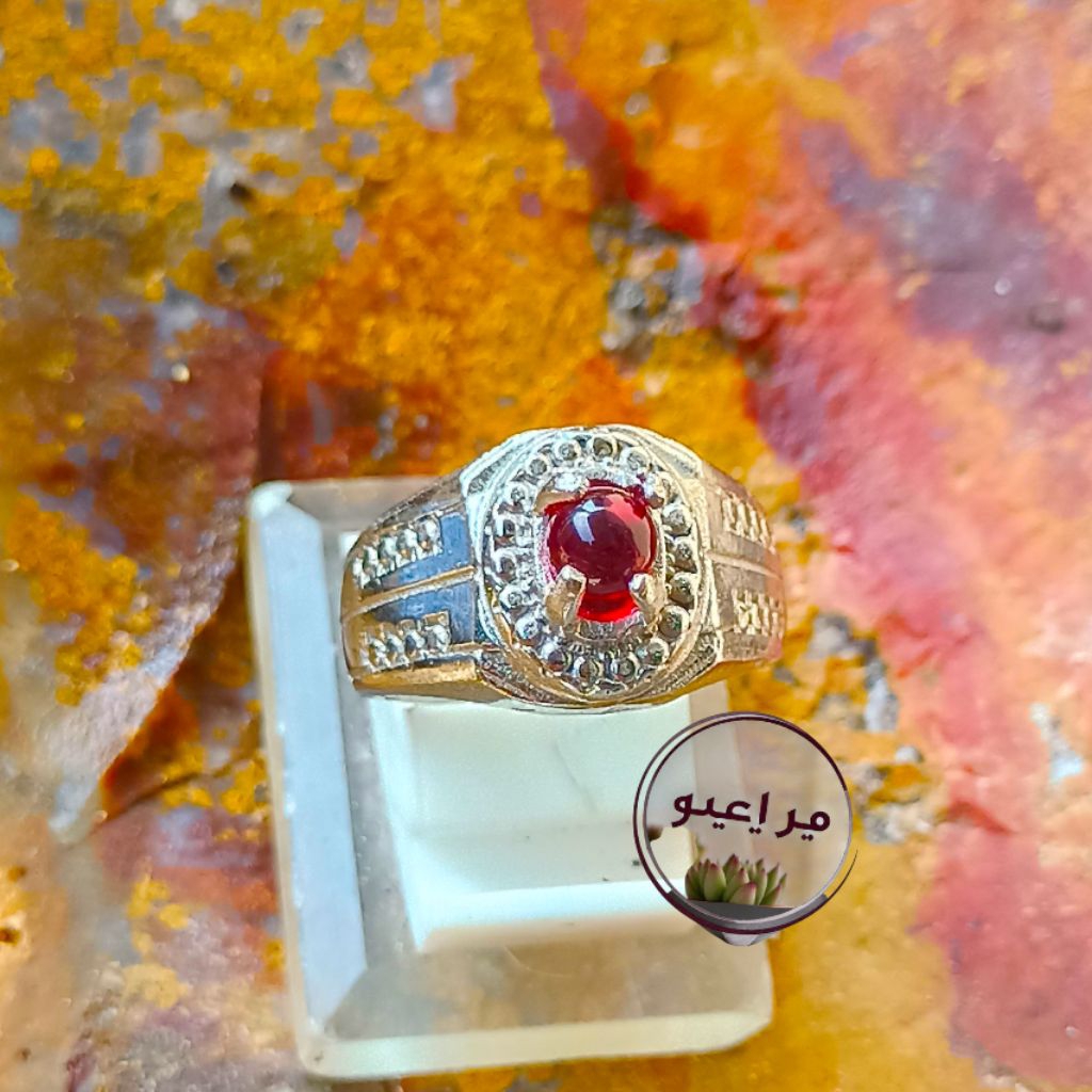 Batu cincin Geliga delima lipan bangkok minimalis kantoran