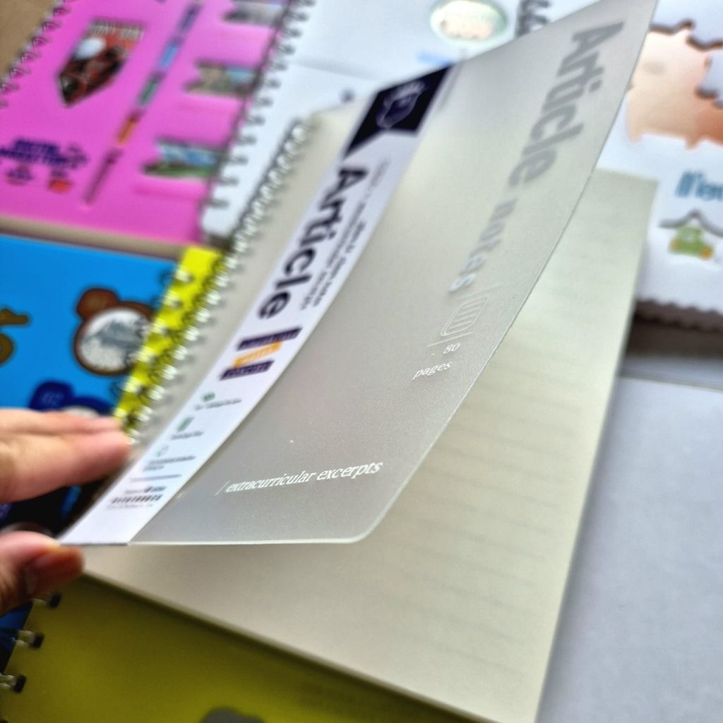 

Buku Spiral Notebook B5 TEBAL (100 Lembar)