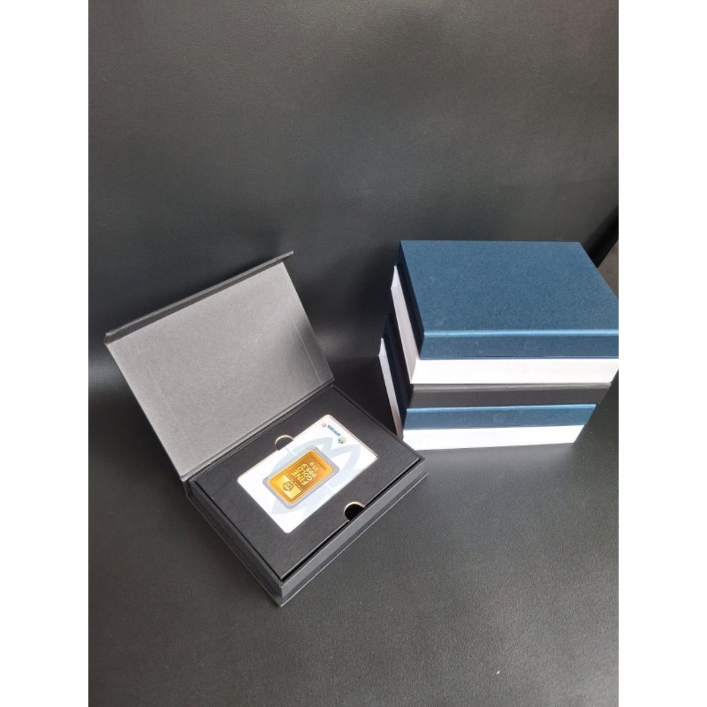 

Box Kartu/Box logam mulia/Box emoney/Box perhiasan