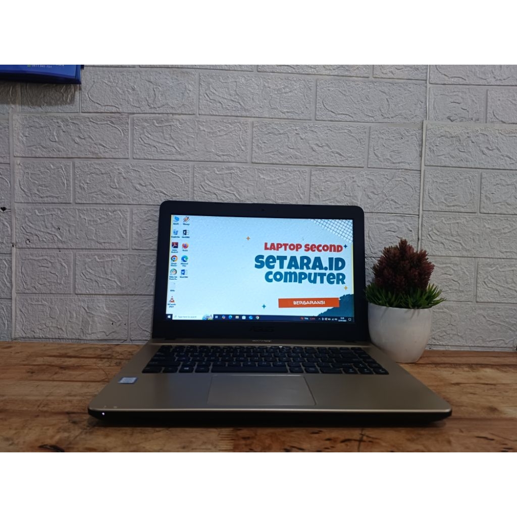 Laptop Asus X441U,Intel Core i3 Gen 7,Ram 4Gb,Ssd 256Gb