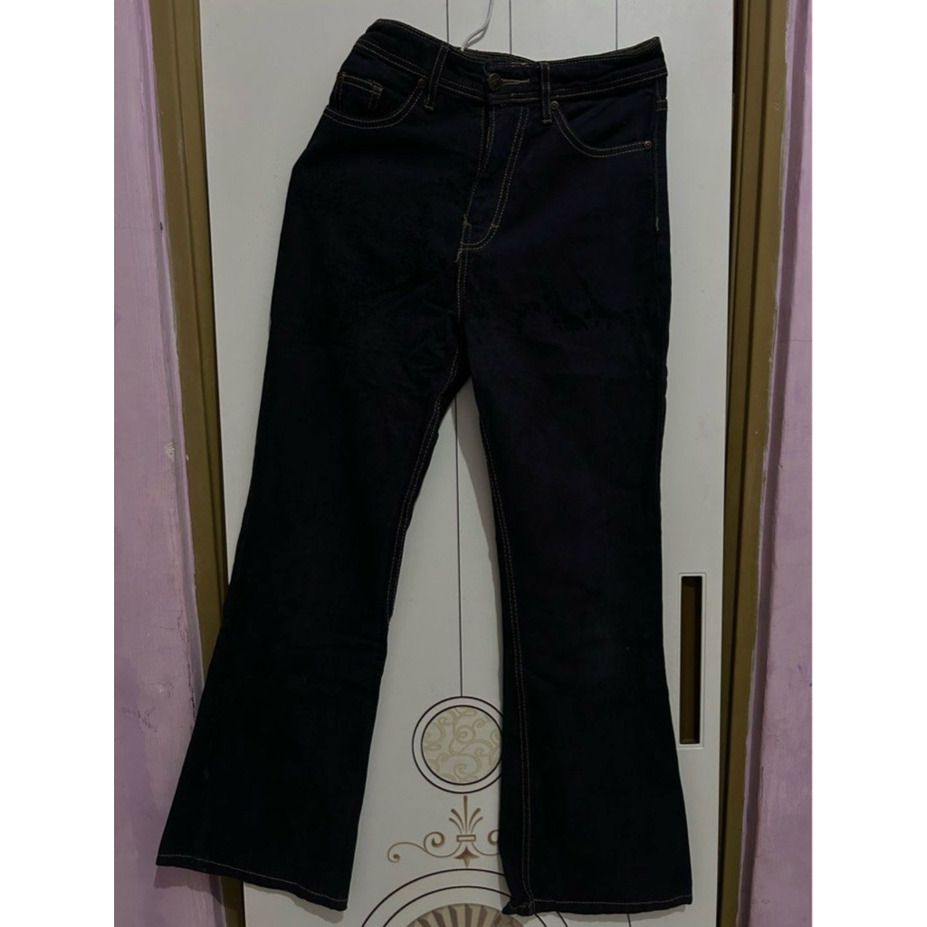 Preloved Jeans Cutbray