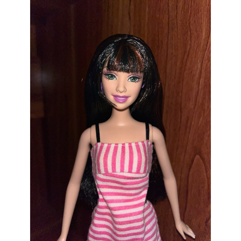 Barbie Fashion Fever-Barbie Diaries Courtney