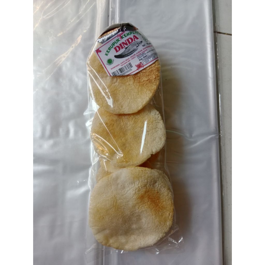 

kemplang dinda isi 10pcs