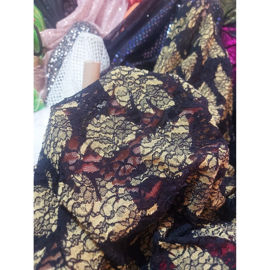 kain brokat katun premium  - kain brokat kebaya  - kain brokat luxury - kain brokat katun ( hitam ))