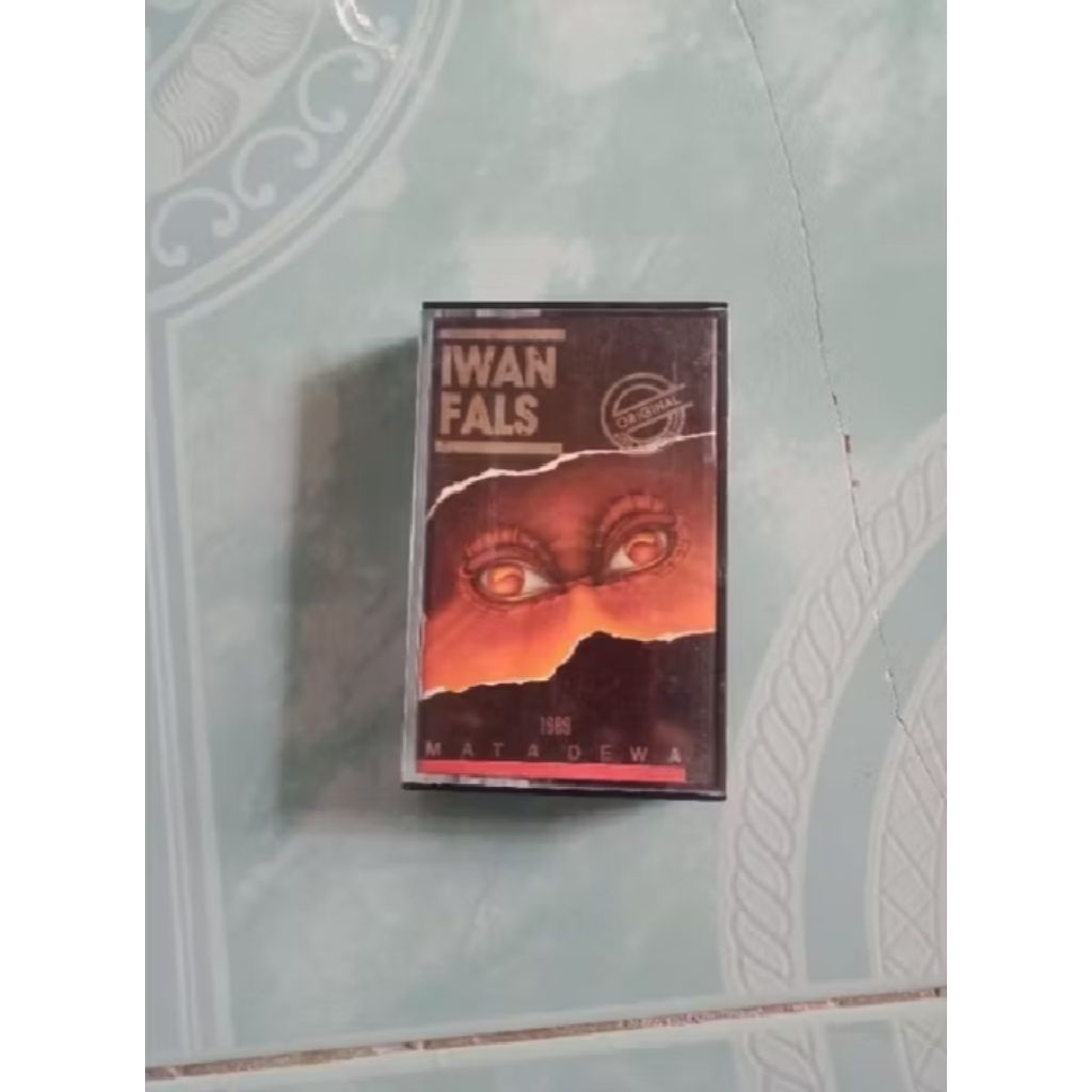 Kaset Iwan Fals Seperti Mata Dewa
