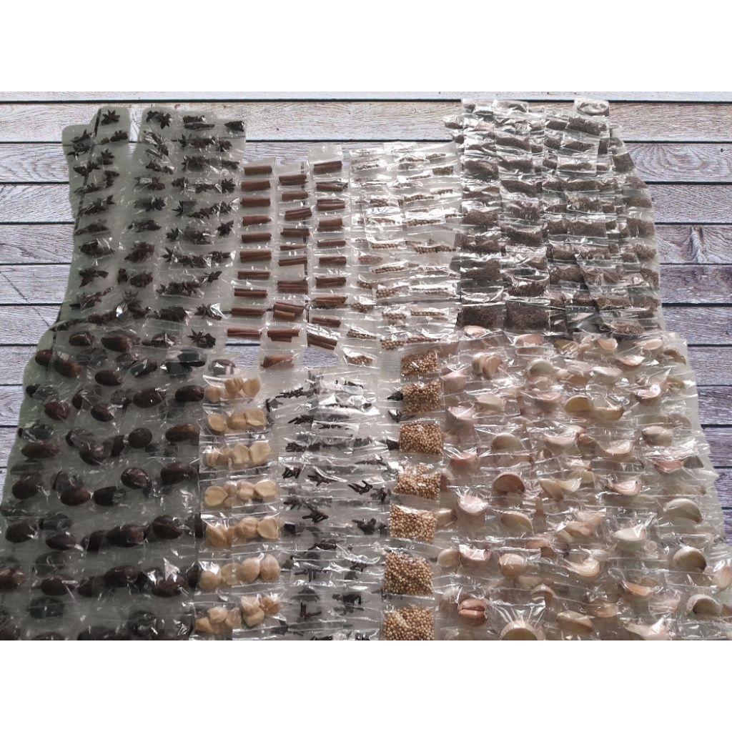 

bumbu dapur rentengan 1 renteng isi 10 bungkus