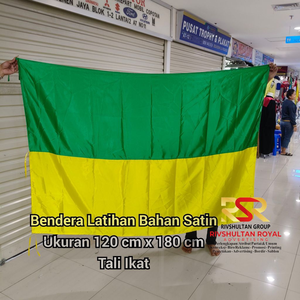

Bendera Latihan Ukuran 120 x 180 cm Satin Hijau Kuning Ready Stock Berkualitas