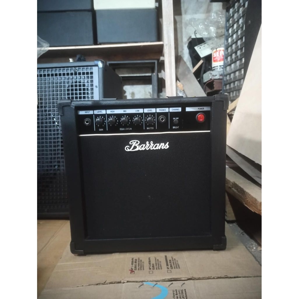 ampli gitar bass 8inc barrans original berkualitas dan bergaransi