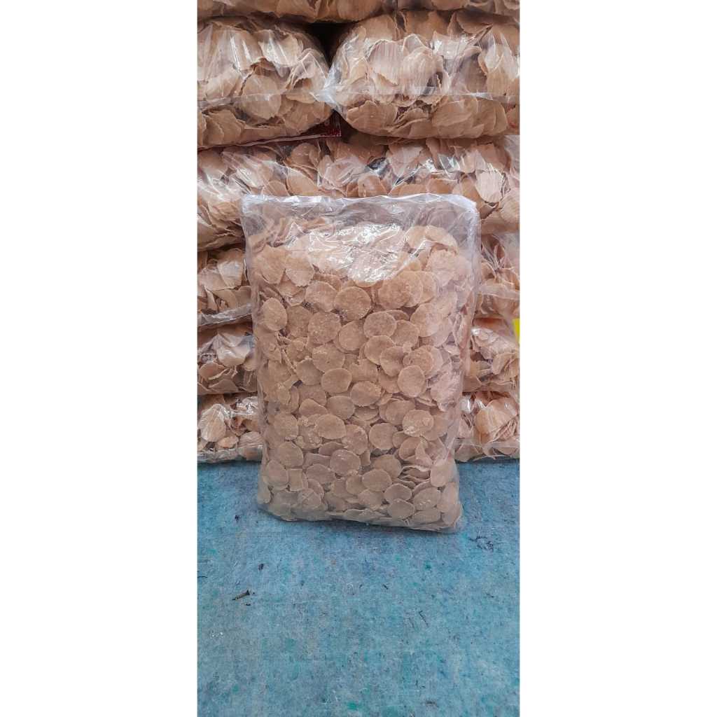 

Kerupuk Puli / Kerupuk Gendar / Lempeng Bulat 1 bal ( 5 Kg Harga Grosir) MENTAH Siap Goreng Tanpa Dijemur