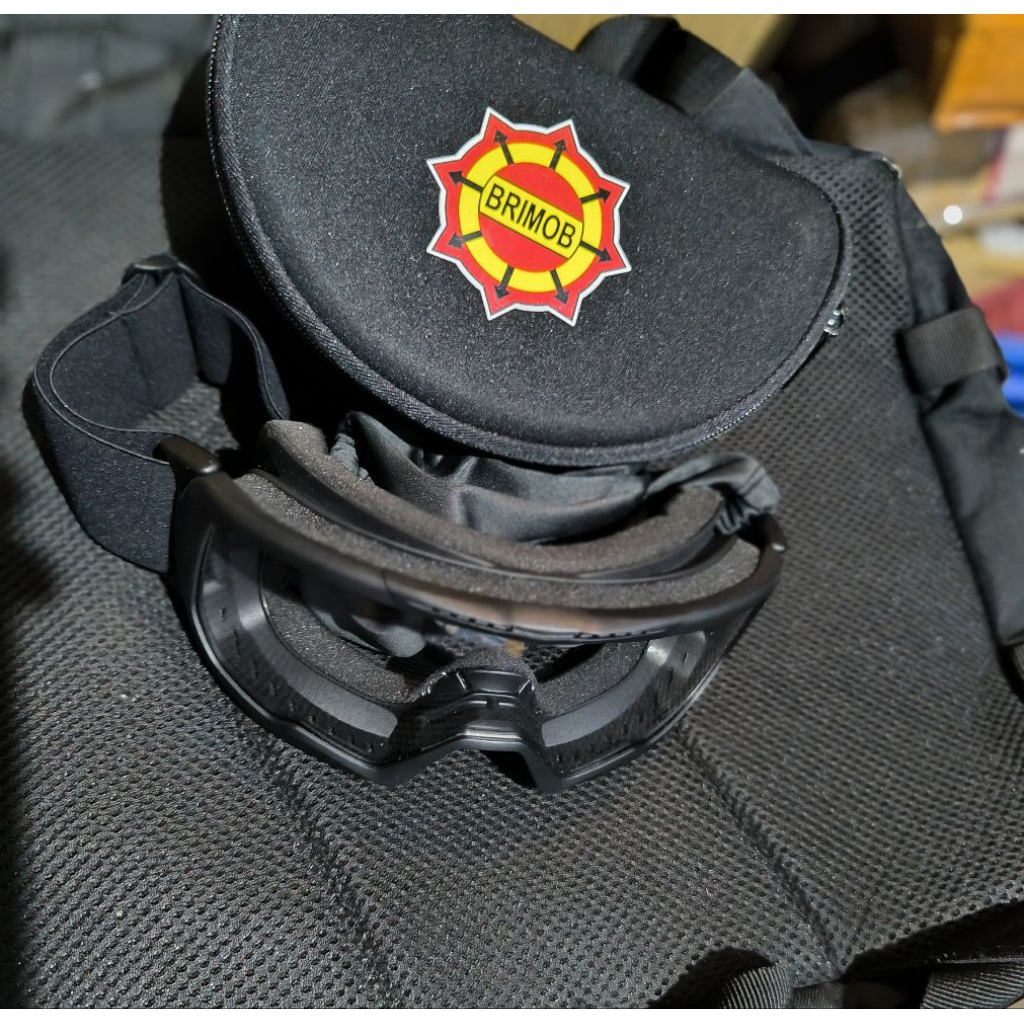 Kacamata TIFOSI ITALIA kacamata tactical hitam tni polri brimob kacamata sabhara polisi