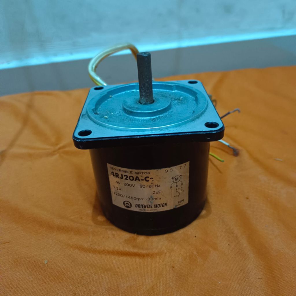 Ac Motor 220V 1200Rpm 25Watt