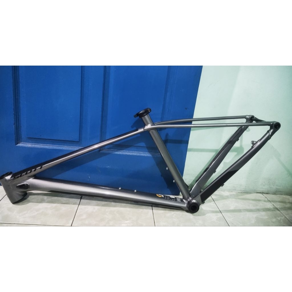 Frame 29 Scott Scale 965 size M second