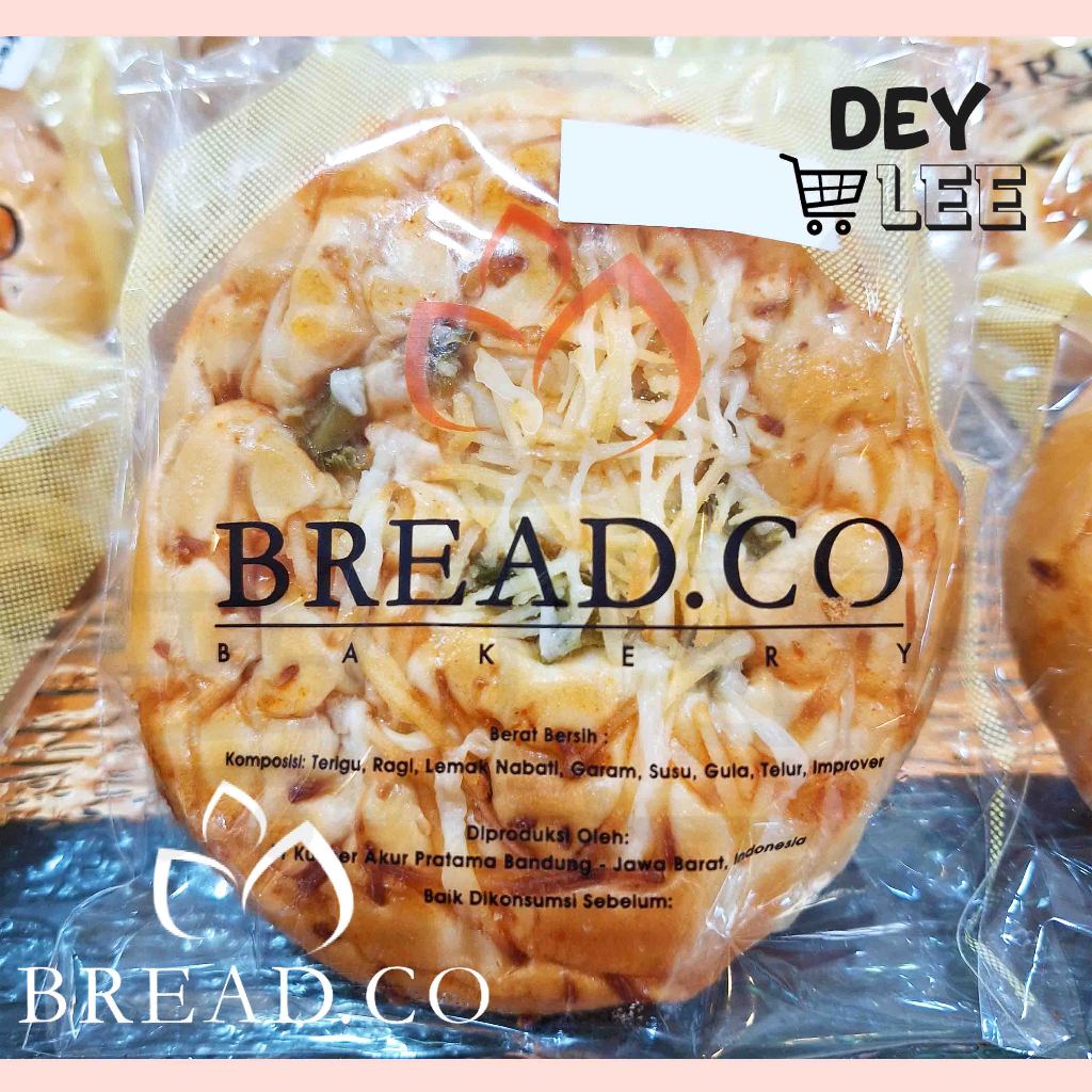 

BREADCO Roti Ayam Pedas per 1 pc Satuan Halal Bandung
