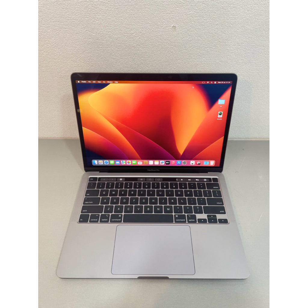 macbook pro retina 2020 13 inch Ram 16gb ssd 512gb core i5 (Touchbar) mulus second bergaransi