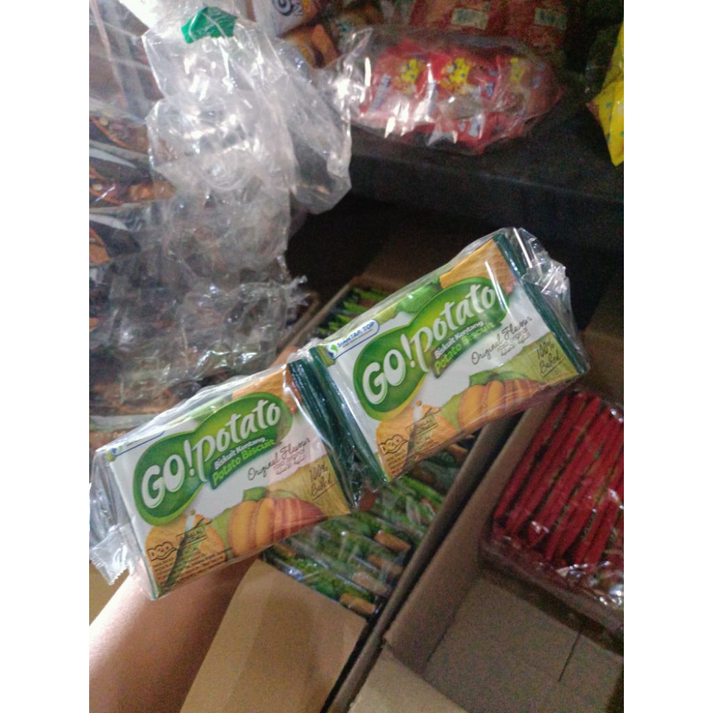 

Go potato biskuit kentang 1pak isi 20pcs