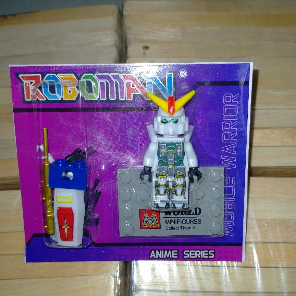 Mainan Mini Figure Gundam Mobile Warior Isi 4 Pcs