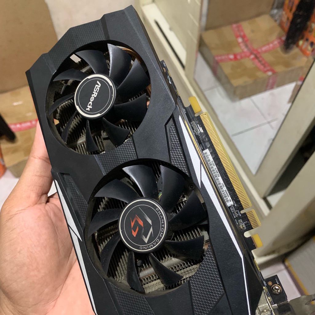 VGA RX 570 4gb Phantom Gaming Asrock
