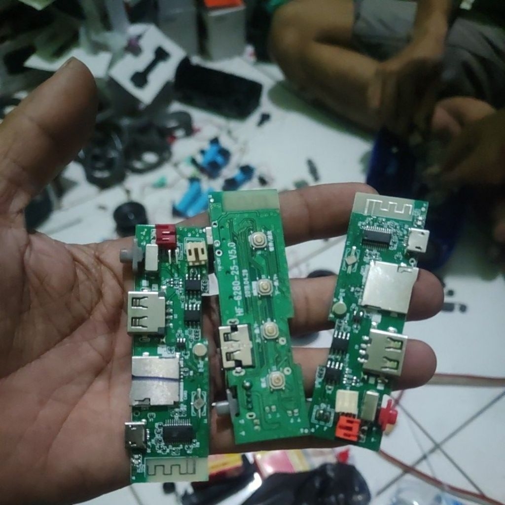 kit mp3 bluetooth  stereo 5v, modul mp3 blototh stereo &modul bluetoth 6v/12v