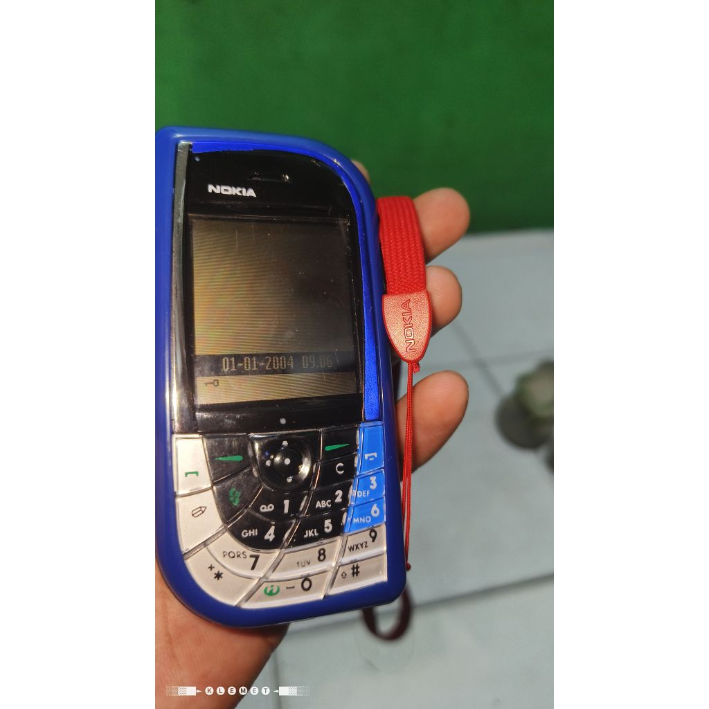 Hp jadul Nokia 7610