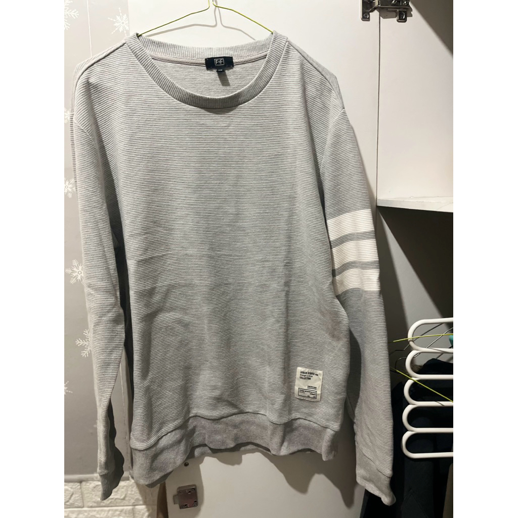 Crewneck abu F2F Korea XL