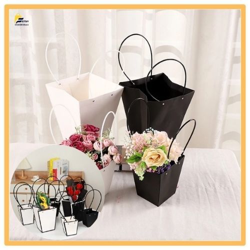 

FG Packing Hampers Bouquet / Bingkisan Hampers Snack / Bloombag Flower KB1011