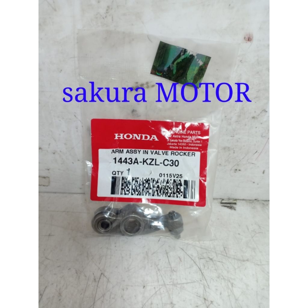 PELATUK KLEP BEAT FI 2012-2014 /SPACY FI 2013-2018/VARIO 110 ESP 2015-2019 BAGIAN IN ORIGINAL HONDA 