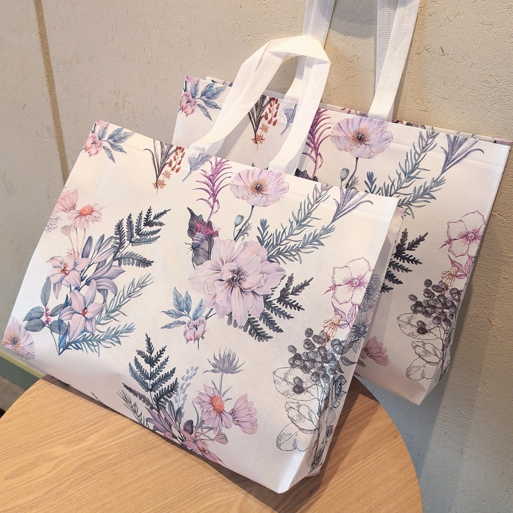 

Tas Belanja / Tas Spunbond / Goodie Bag Spunbond / Spoundbond Bag / Tas Belanja Spunbond Kantong Kain Souvenir / Goodie Bag | AS05 - AS07